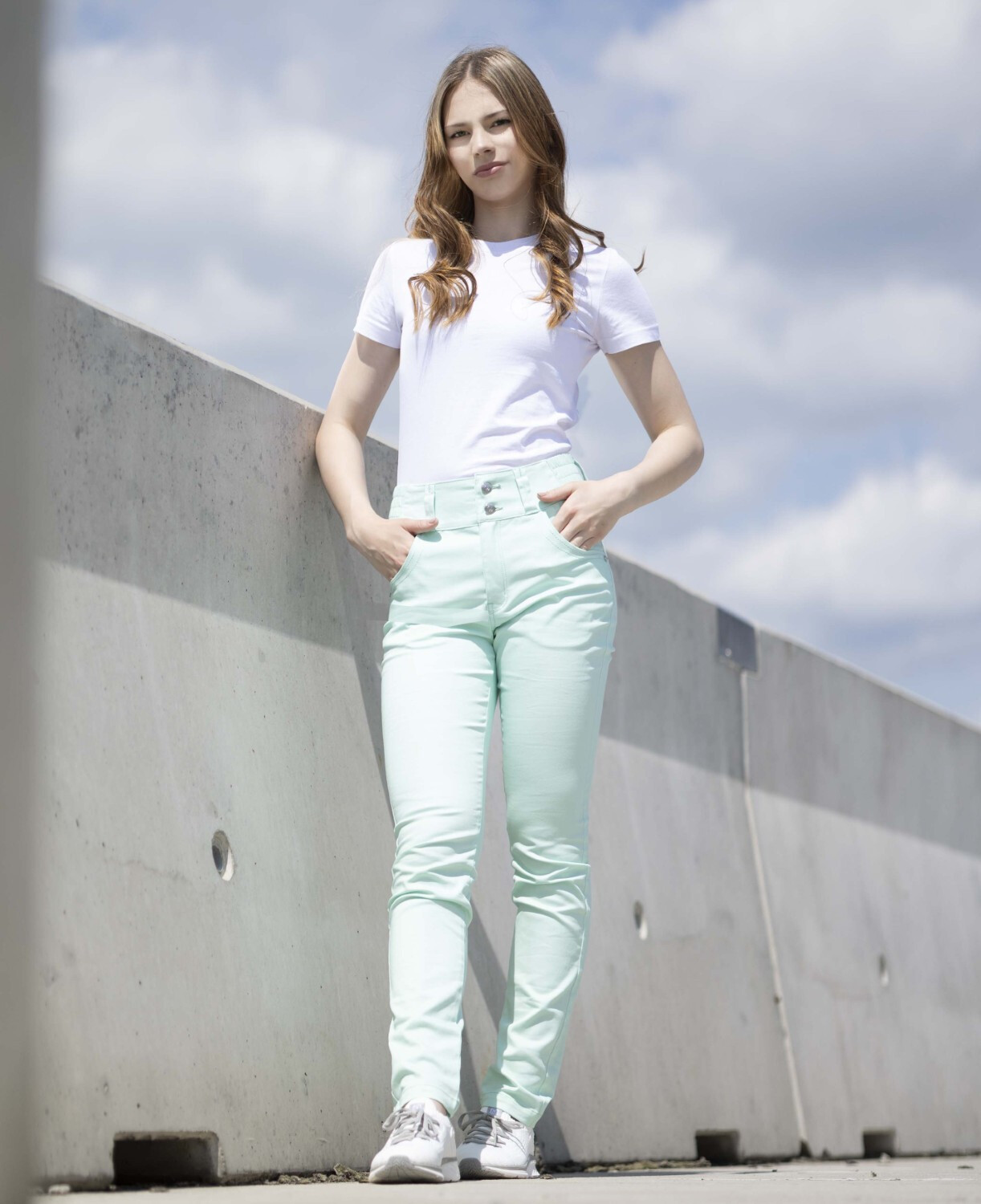 Pantaloni JASVENA mentă · H2352-46